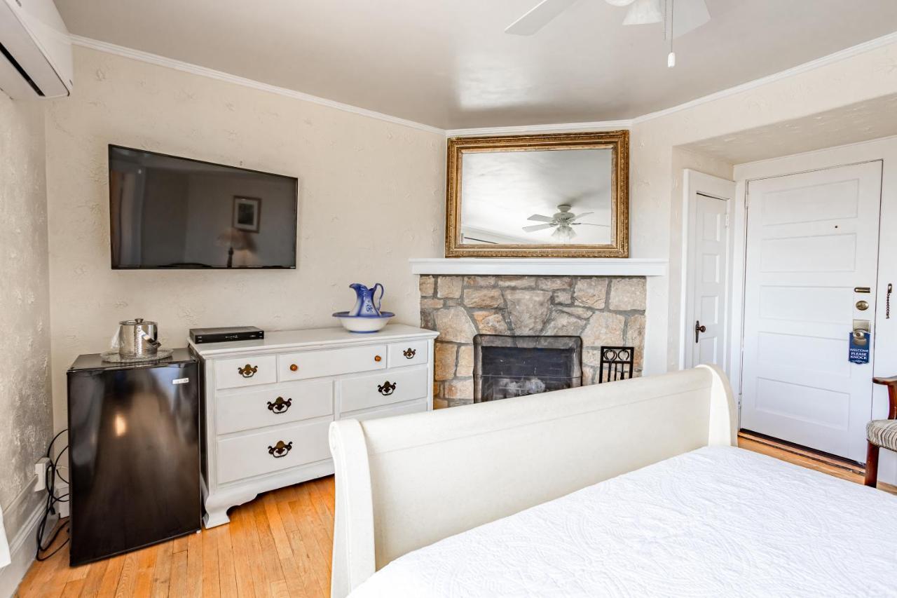 Echo Mountain Inn Hendersonville Luaran gambar
